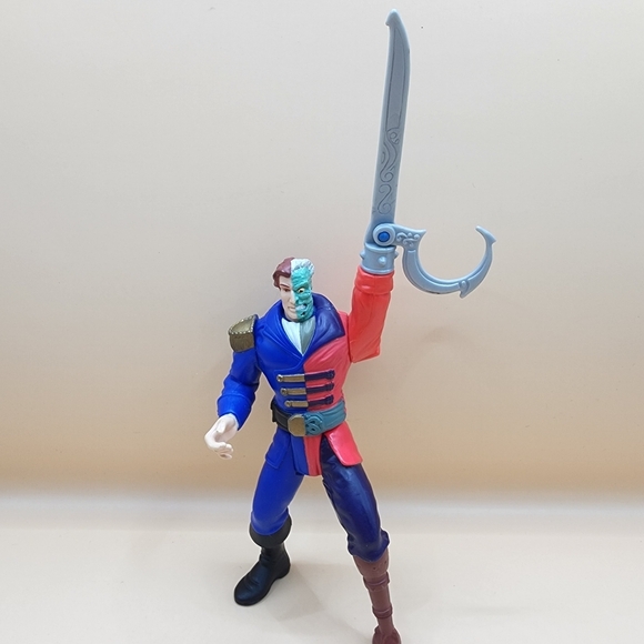 DC Other - 1996 DC Pirate Two-Face Legends of Batman 5"